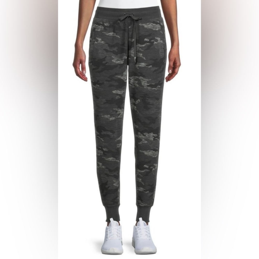 Medium ~ Black and Grey Camo VERY SOFT Joggers